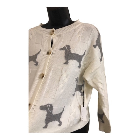 Cream and gray daschound print adorable cardgian sweater size small brand new‎ - Picture 5 of 13